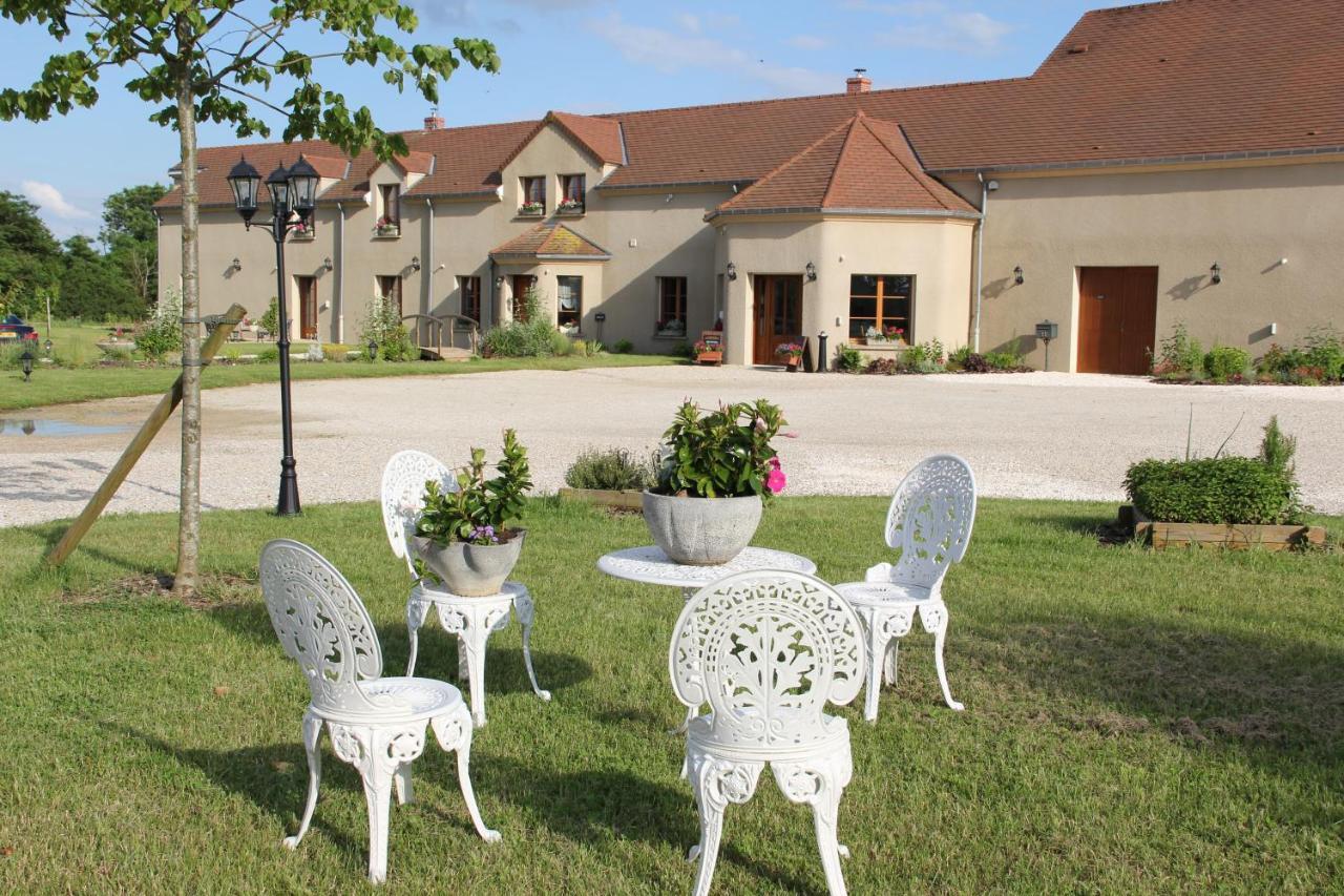 Готель Le Manoir Des Aromes Brugny-Vaudancourt Екстер'єр фото