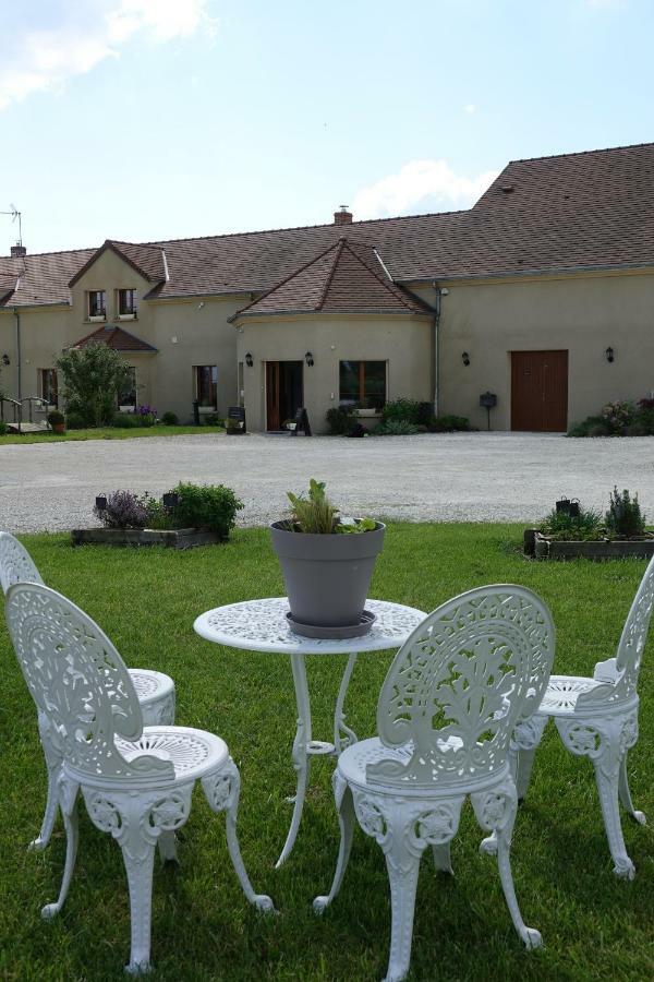 Готель Le Manoir Des Aromes Brugny-Vaudancourt Екстер'єр фото